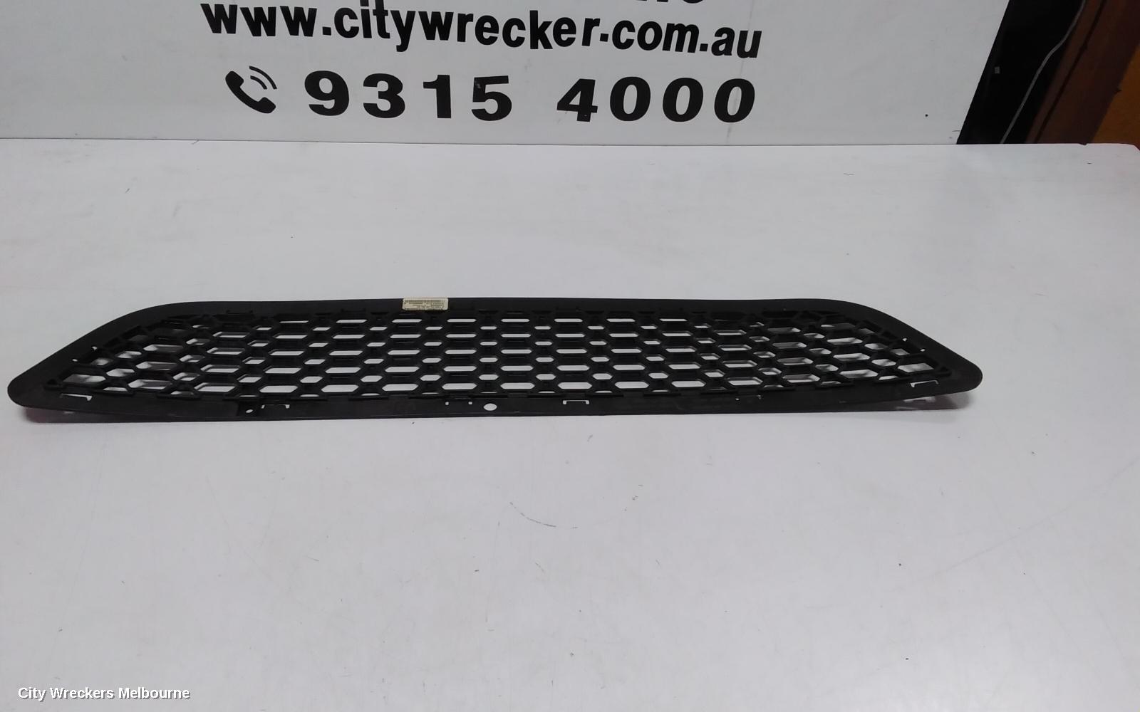 FIAT FREEMONT GRILLE, BUMPER GRILLE, JF, 04/2013 - 01/2017