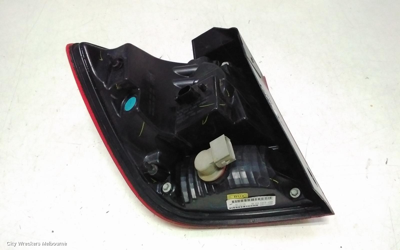 FIAT FREEMONT RIGHT TAILLIGHT, JF, CROSSROAD TYPE, 04/2013 - 01/2017