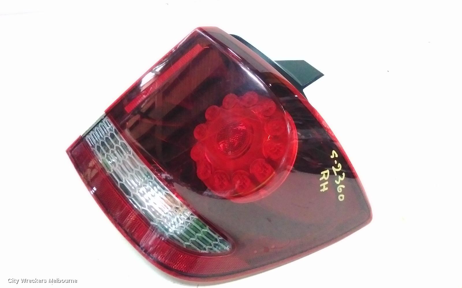 FIAT FREEMONT RIGHT TAILLIGHT, JF, CROSSROAD TYPE, 04/2013 - 01/2017