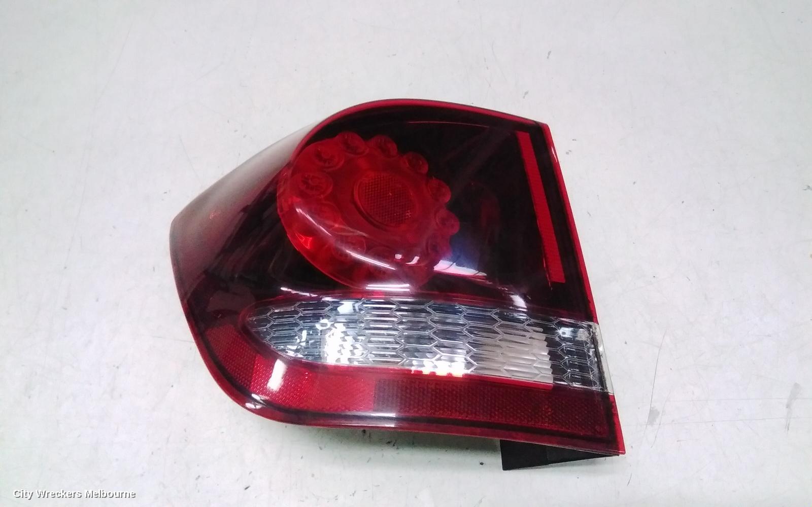 FIAT FREEMONT LEFT TAILLIGHT, JF, CROSSROAD TYPE, 04/2013 - 01/2017