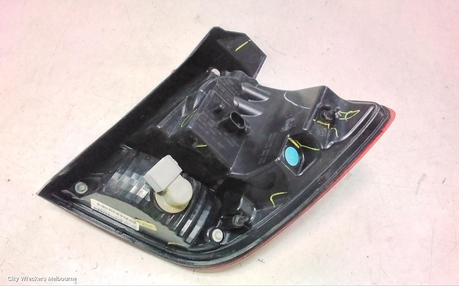 FIAT FREEMONT LEFT TAILLIGHT, JF, CROSSROAD TYPE, 04/2013 - 01/2017