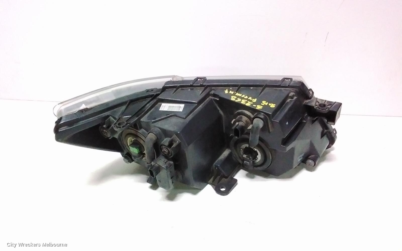 FIAT FREEMONT LEFT HEADLAMP, JC, BLACK INSERT, 04/2013 - 01/2017