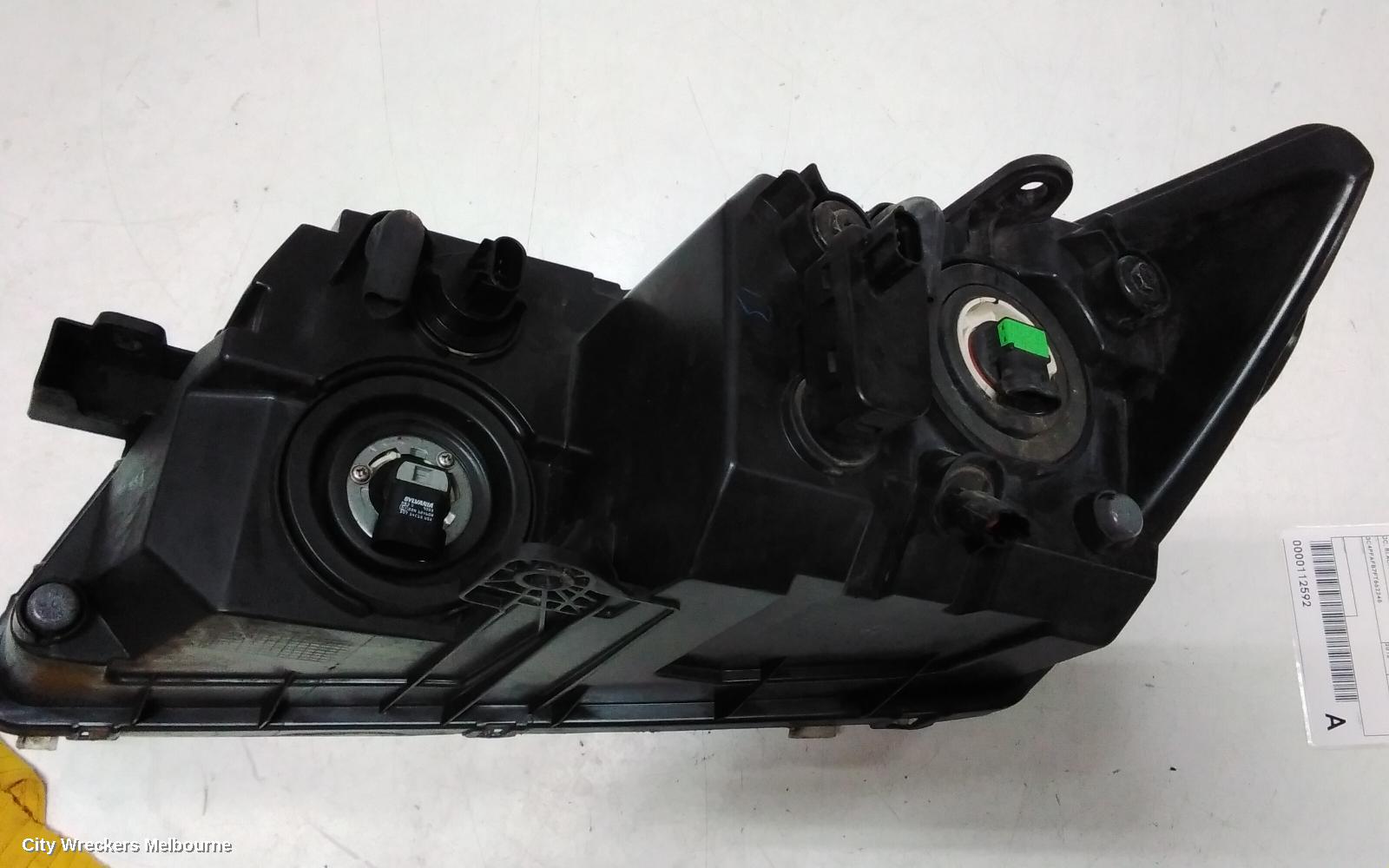 FIAT FREEMONT RIGHT HEADLAMP, JC, BLACK INSERT, 04/2013 - 01/2017