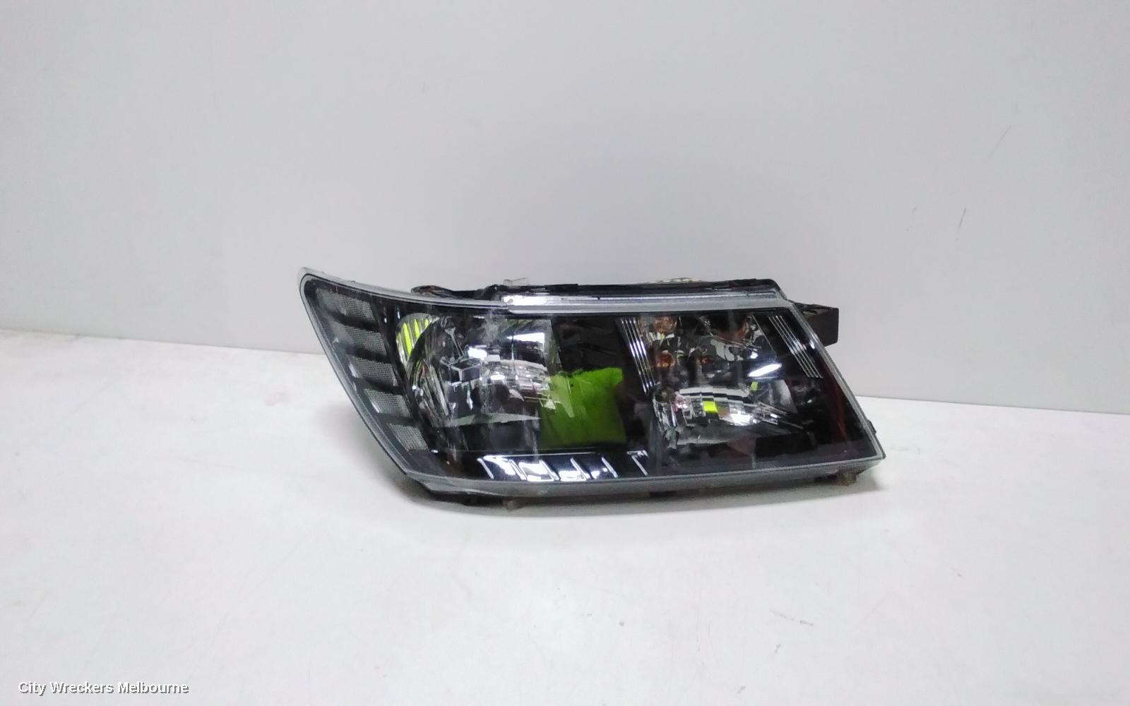 FIAT FREEMONT RIGHT HEADLAMP, JC, BLACK INSERT, 04/2013 - 01/2017