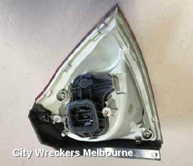 VOLKSWAGEN GOLF LEFT HEADLAMP, GEN 5, HALOGEN, CHROME INSERT TYPE, 07/2004 - 02/2009