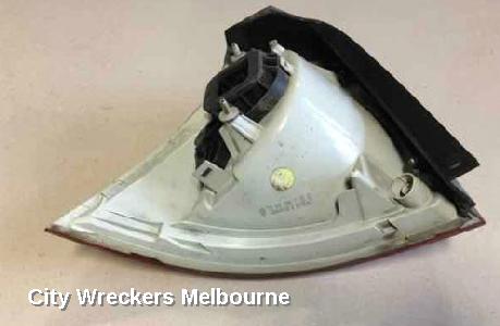 VOLKSWAGEN GOLF LEFT HEADLAMP, GEN 5, HALOGEN, CHROME INSERT TYPE, 07/2004 - 02/2009
