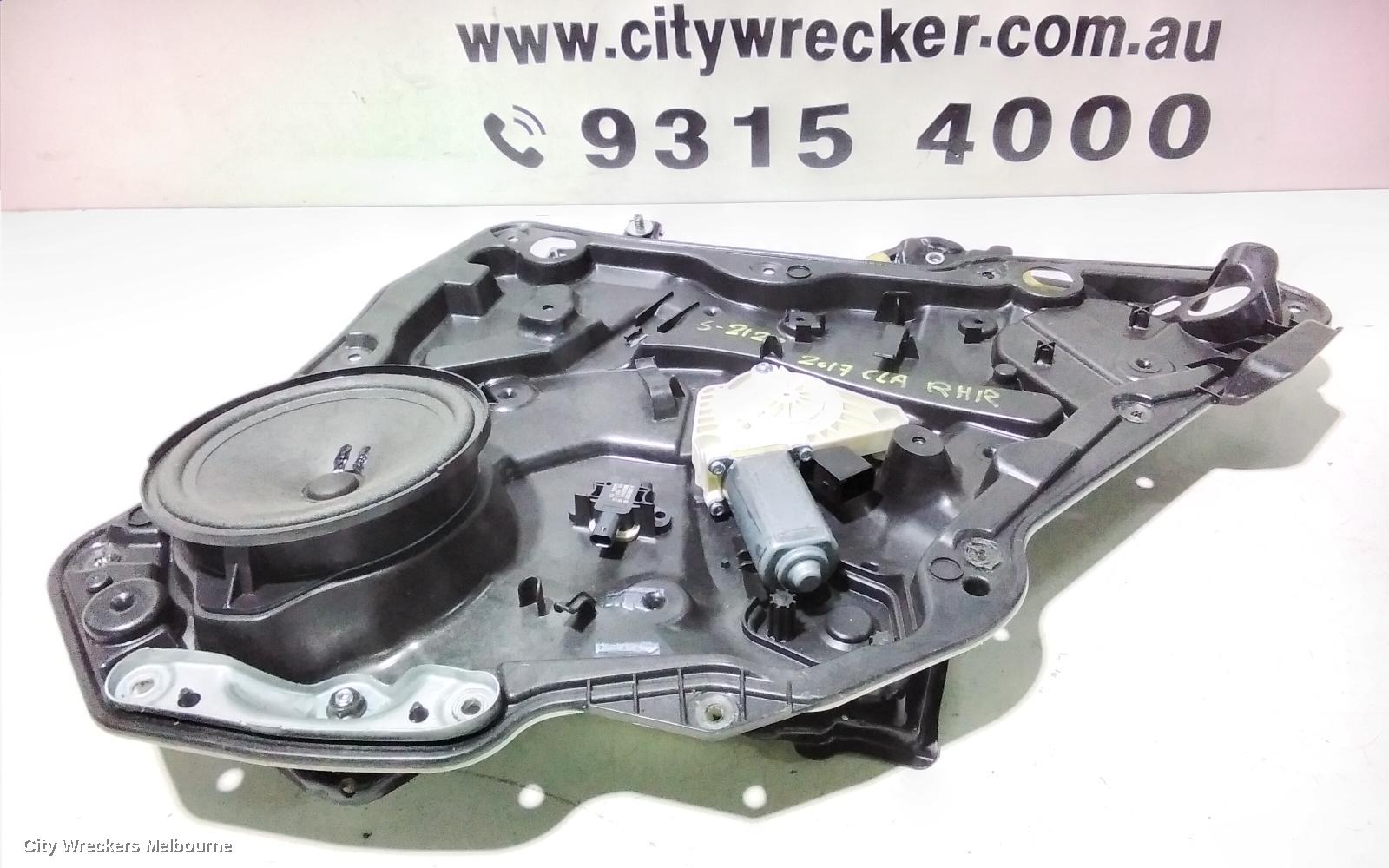 MERCEDES CLA CLASS RIGHT REAR WND REG/MOTOR, C117, 10/2013 - 02/2019