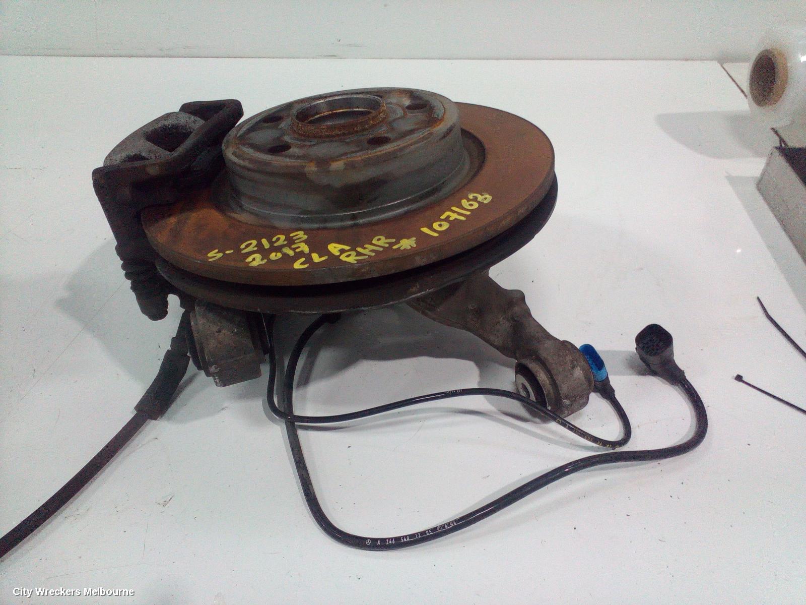 MERCEDES CLA CLASS RIGHT REAR HUB ASSEMBLY, FWD, C117/X117, 10/2013 - 01/2019