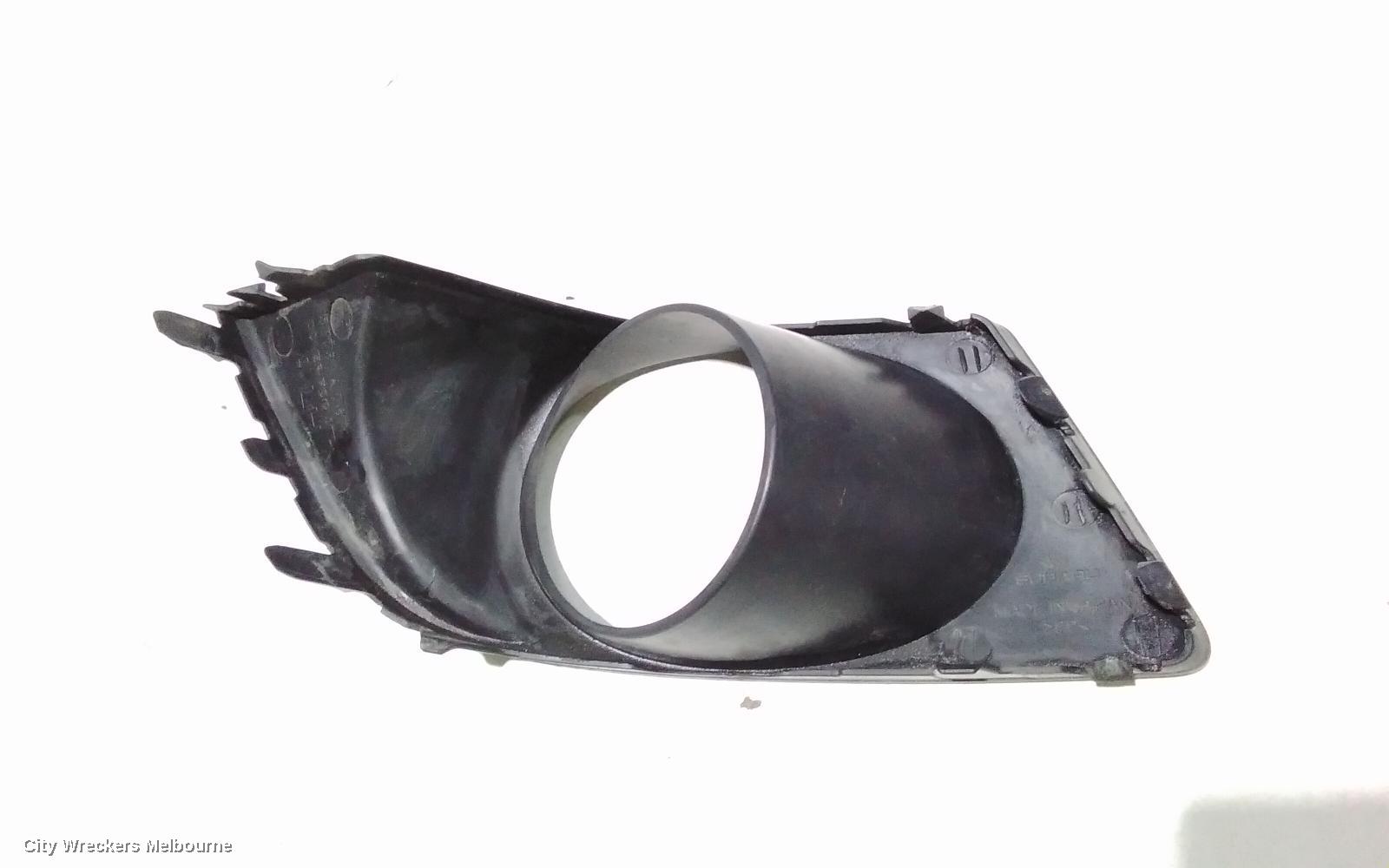 SUBARU LIBERTY LEFT INDICATOR/FOG/SIDE, BUMPER FOGLAMP, 4TH GEN, 07/2006 - 08/2009