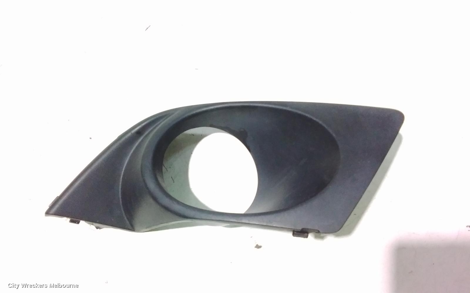 SUBARU LIBERTY LEFT INDICATOR/FOG/SIDE, BUMPER FOGLAMP, 4TH GEN, 07/2006 - 08/2009