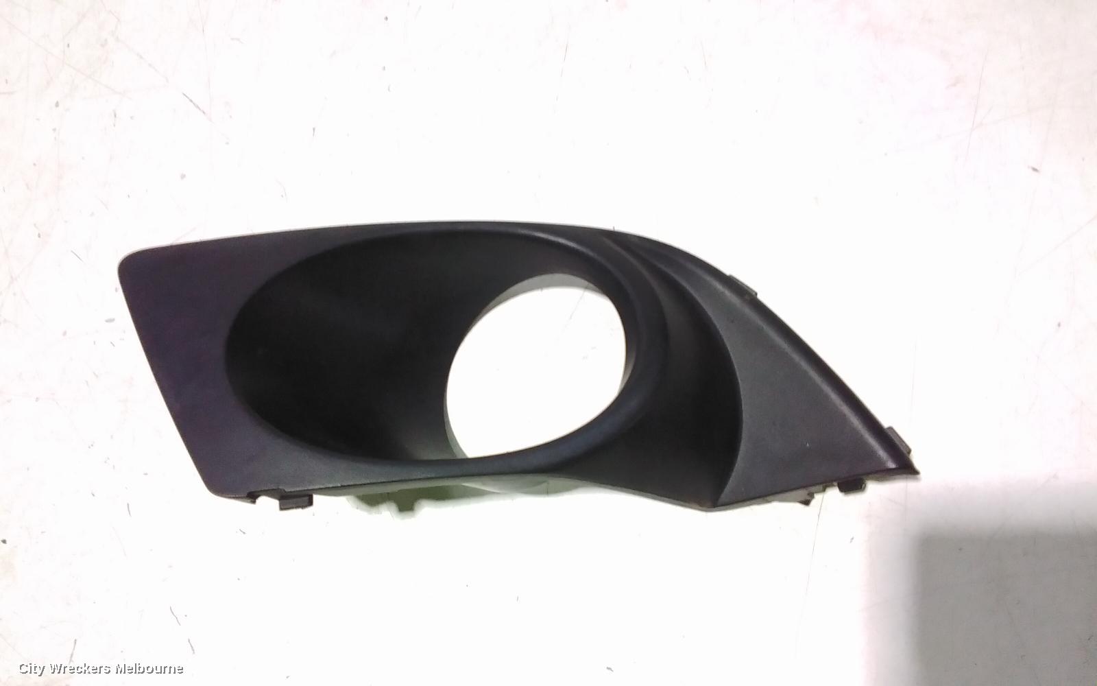 SUBARU LIBERTY RIGHT INDICATOR/FOG/SIDE, BUMPER FOGLAMP, 4TH GEN, 07/2006 - 08/2009