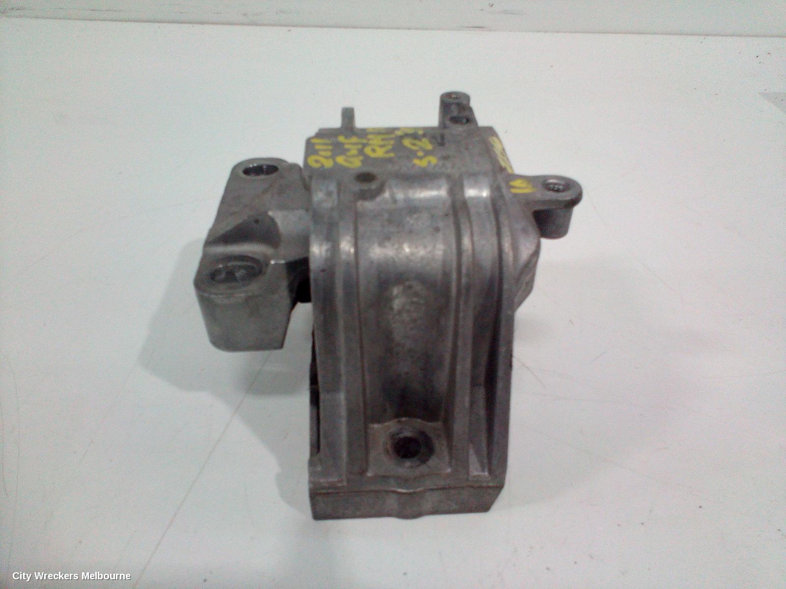VOLKSWAGEN GOLF MOUNT, GEN 6, 10/2008 - 12/2015