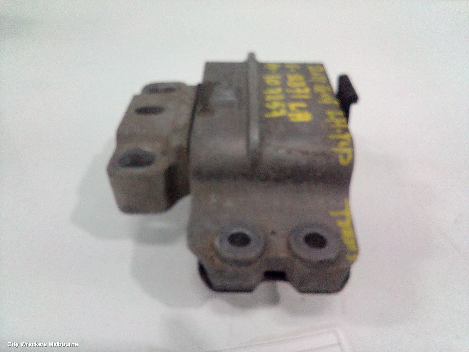 VOLKSWAGEN GOLF MOUNT, GEN 6, 10/2008 - 12/2015