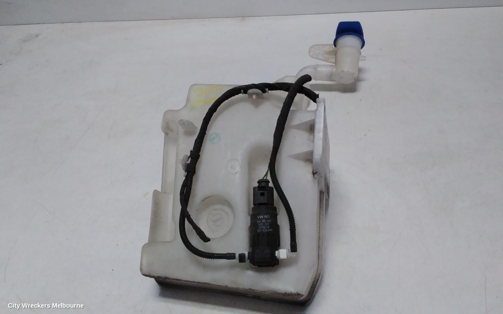 TOYOTA CAMRY WASHER BOTTLE, ASV50/AVV50, 12/2011 - 10/2017