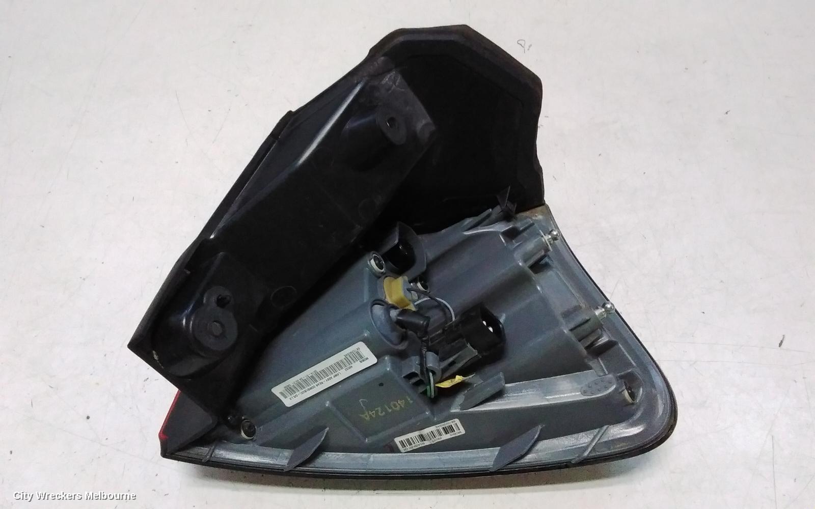 JEEP CHEROKEE LEFT TAILLIGHT, KL, IN BODY, 02/2014 - 03/2018