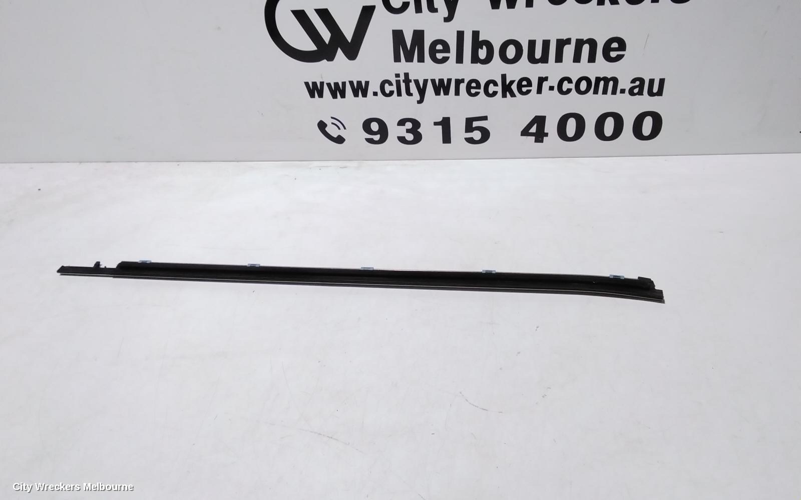 TOYOTA KLUGER DOOR MOULD, RHF CHROM MOULD: 107317, XU50 SERIES, 03/2014 - 02/2021