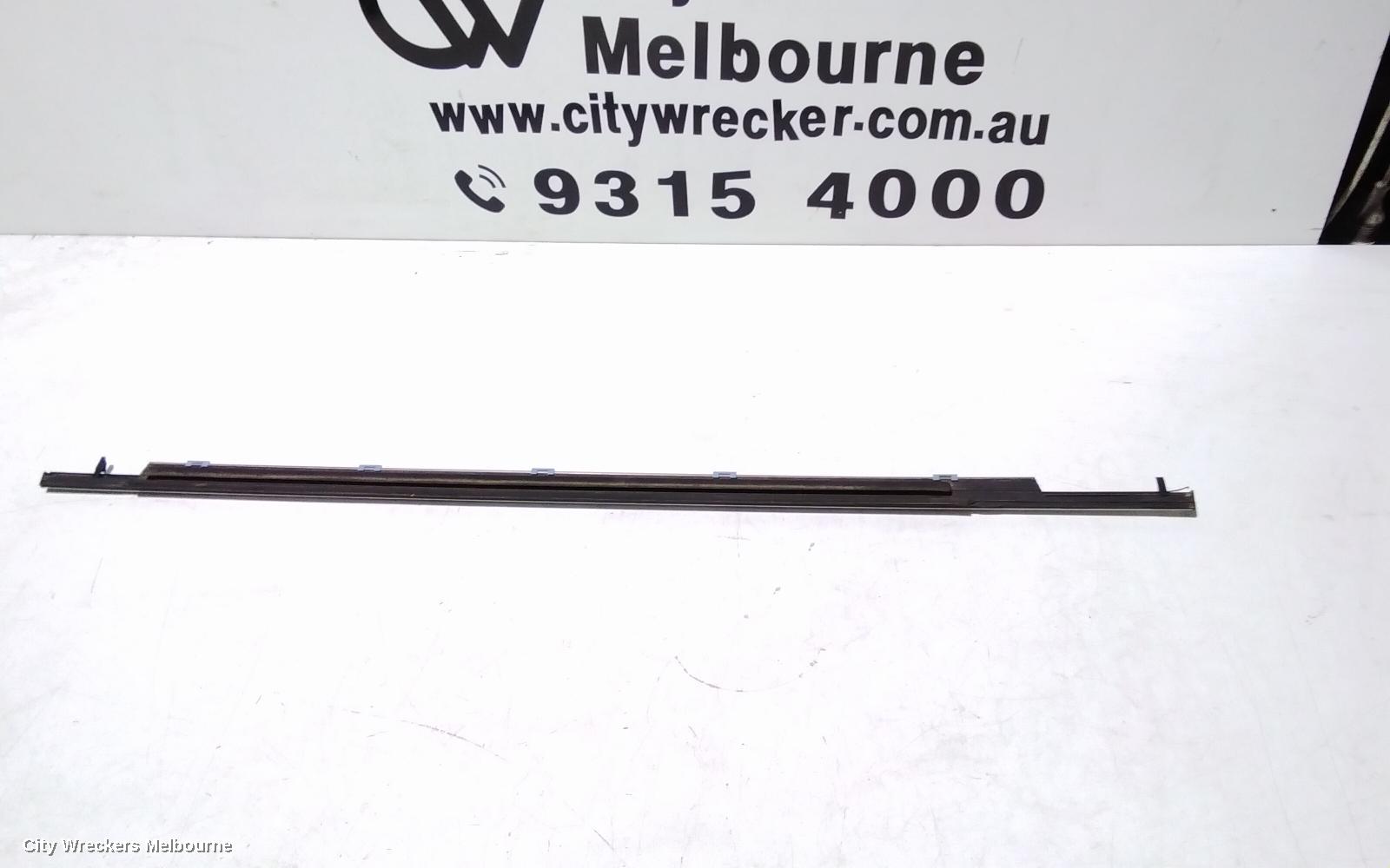 TOYOTA KLUGER DOOR MOULD, LHR CHROM MOULD: 107318, XU50 SERIES, 03/2014 - 02/2021
