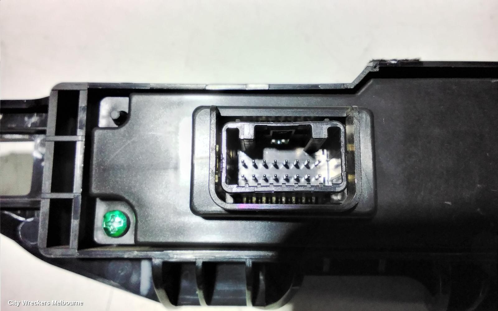 TOYOTA KLUGER CLOCK, XU50 SERIES, 03/2014 - 02/2021