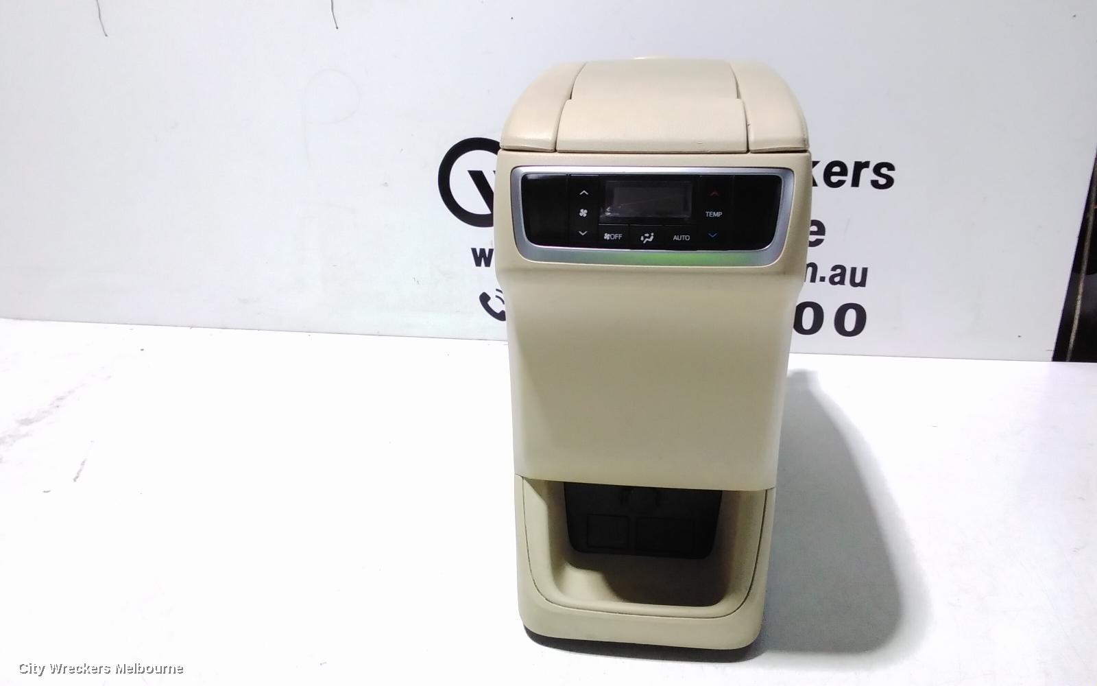 TOYOTA KLUGER CONSOLE, XU50 SERIES, BEIGE, 12/2013 - 02/2021