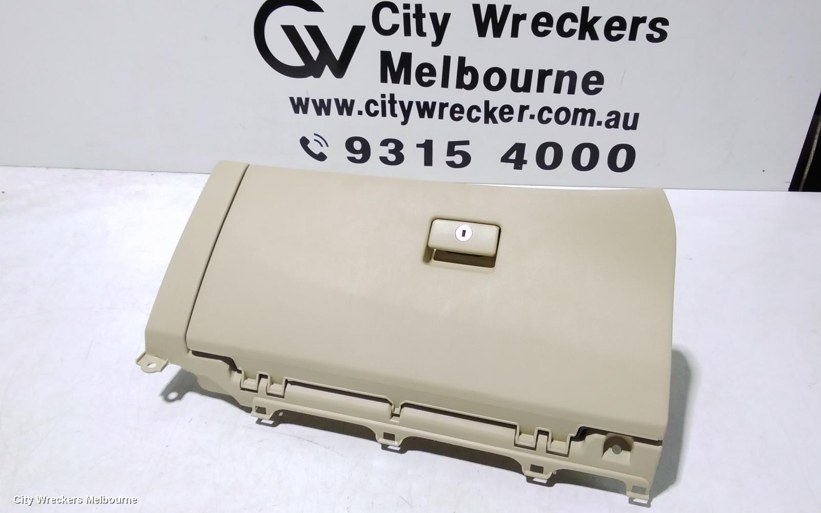 TOYOTA KLUGER GLOVE BOX, XU50 SERIES, 03/2014 - 02/2021