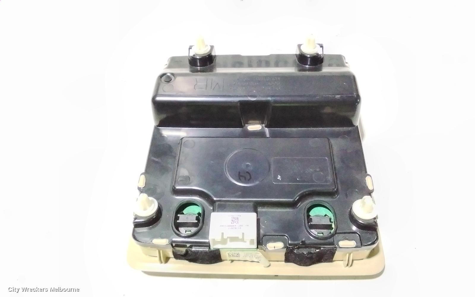 TOYOTA KLUGER COURTESY LIGHT, XU50 SERIES, 03/2014 - 02/2021