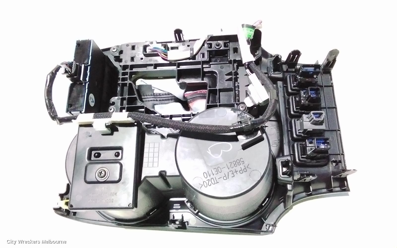 TOYOTA KLUGER GEAR STICK/SHIFTER, XU50 SERIES, 03/2014 - 02/2021