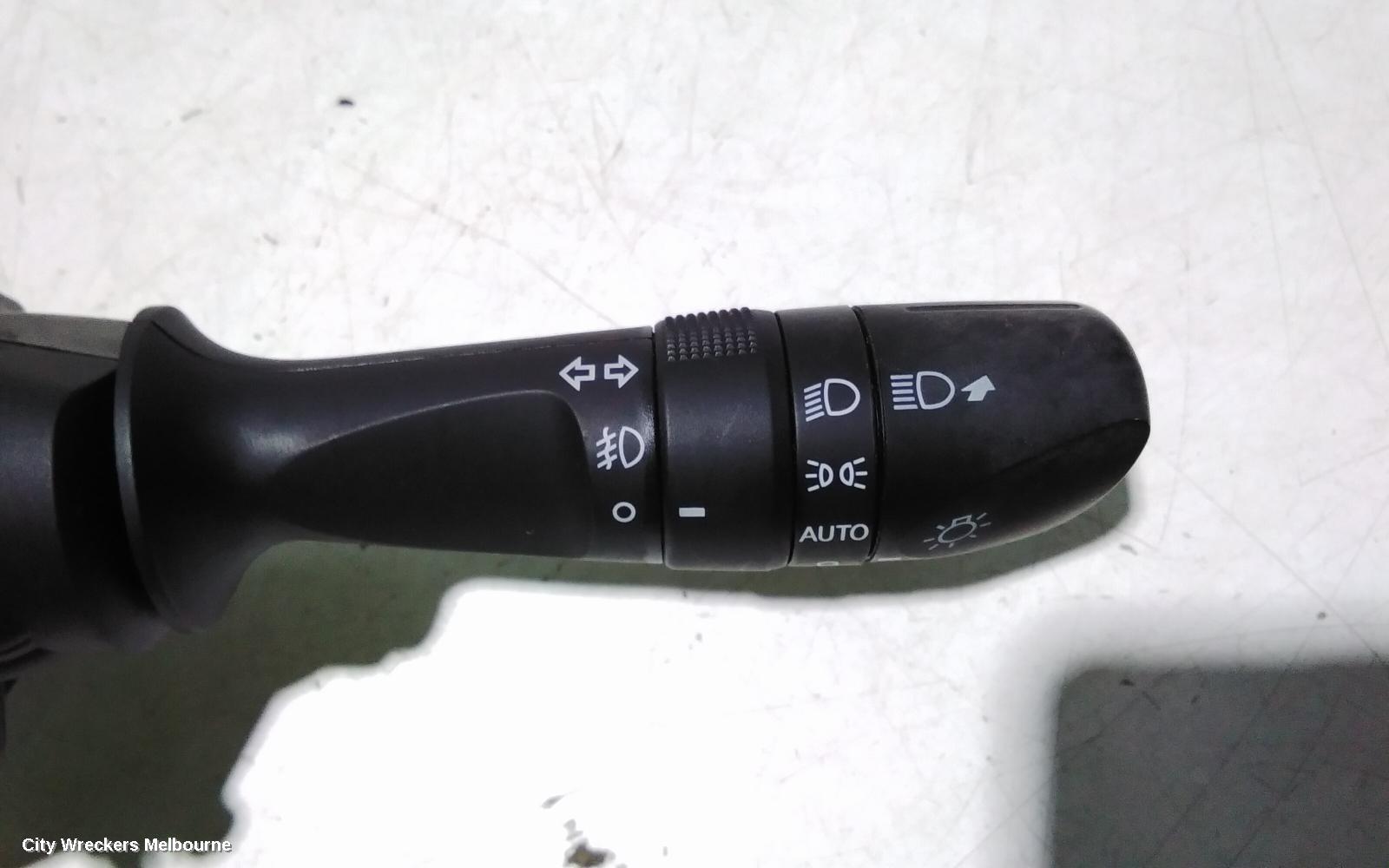 TOYOTA KLUGER COMBINATION SWITCH, FLASHER SWITCH, GSU50/GSU55, 12/2013 - 02/2021