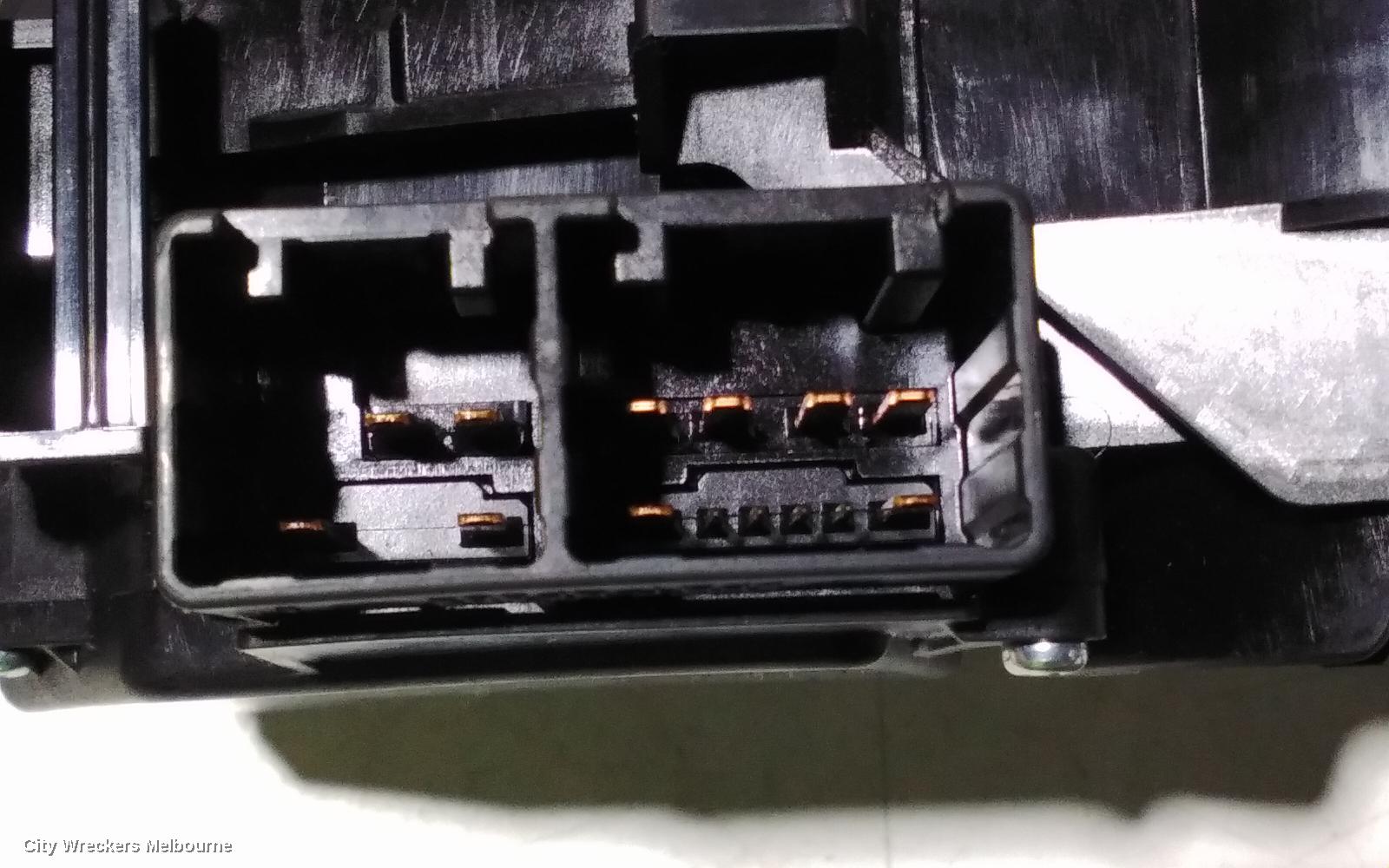 TOYOTA KLUGER COMBINATION SWITCH, FLASHER SWITCH, GSU50/GSU55, 12/2013 - 02/2021