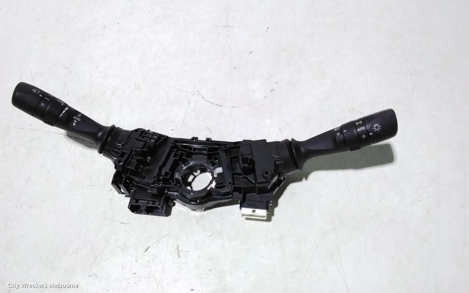 TOYOTA KLUGER COMBINATION SWITCH, FLASHER SWITCH, GSU50/GSU55, 12/2013 - 02/2021