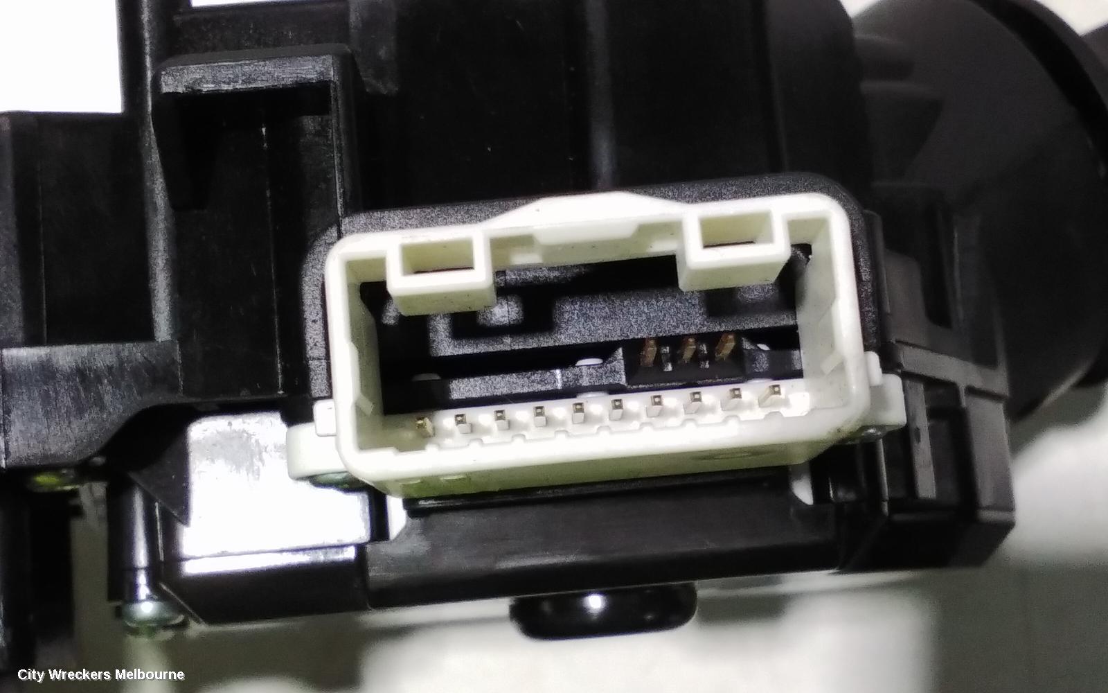 TOYOTA KLUGER COMBINATION SWITCH, FLASHER SWITCH, GSU50/GSU55, 12/2013 - 02/2021