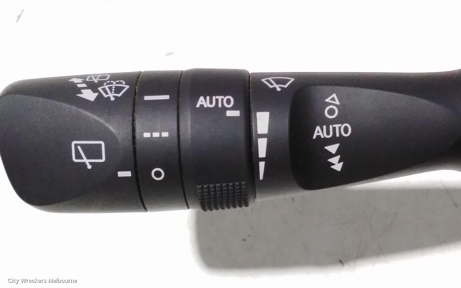 TOYOTA KLUGER COMBINATION SWITCH, FLASHER SWITCH, GSU50/GSU55, 12/2013 - 02/2021