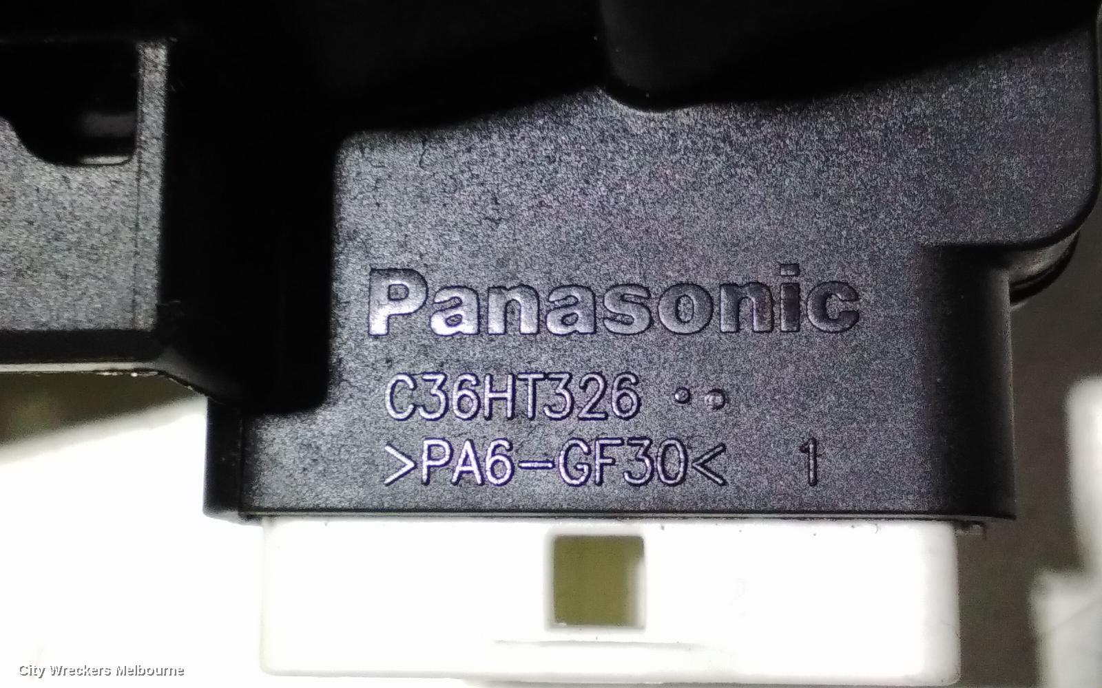 TOYOTA KLUGER COMBINATION SWITCH, FLASHER SWITCH, GSU50/GSU55, 12/2013 - 02/2021