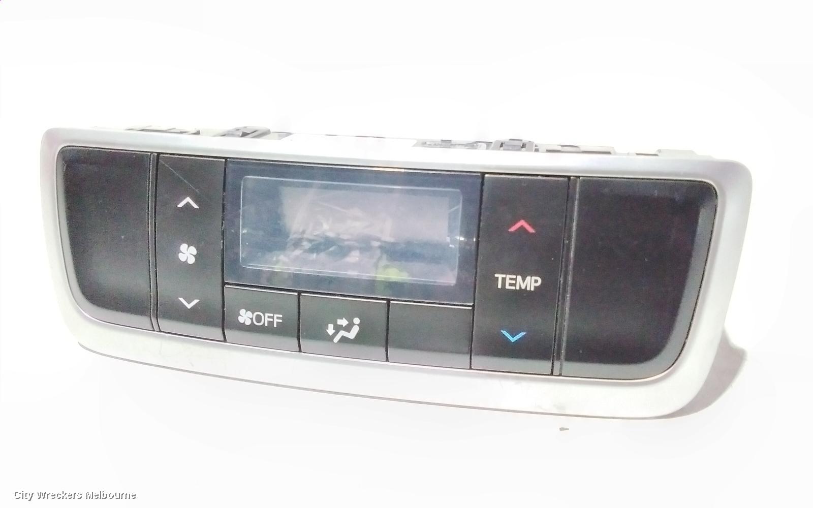 TOYOTA KLUGER HEATER/AC CONTROLS, GSU50/GSU55, CLIMATE CONTROL TYPE (REAR), 12/2013 - 02/2021