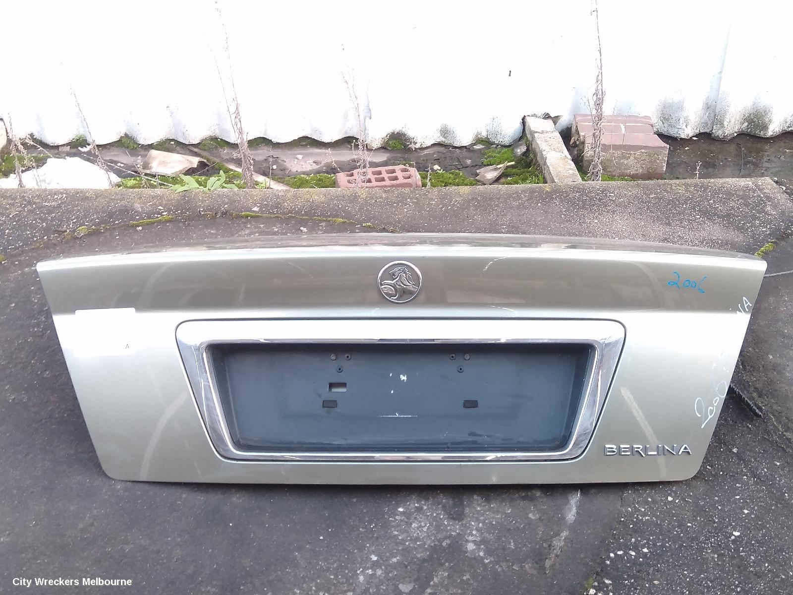 HOLDEN COMMODORE BOOTLID/TAILGATE, BOOTLID, VY1-VZ, NON SPOILER TYPE, 10/2002 - 09/2007