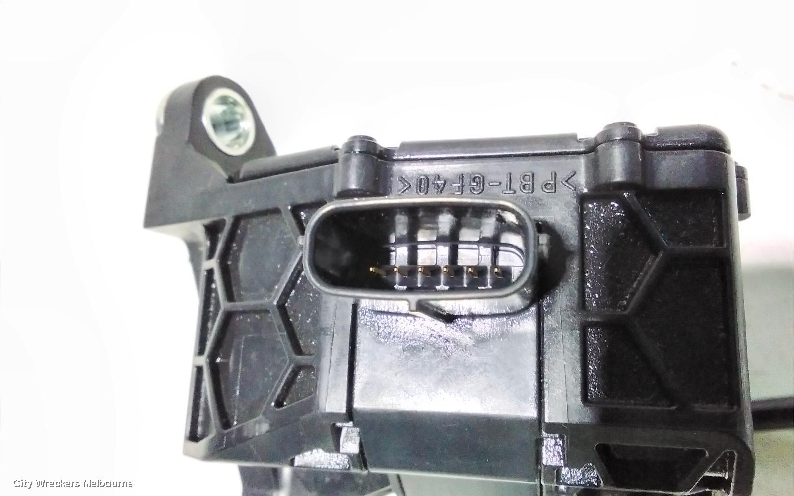 TOYOTA HIACE PEDAL ASSEMBLY, 300 SERIES, ACCELERATOR PEDAL, 02/2019 ONWARDS