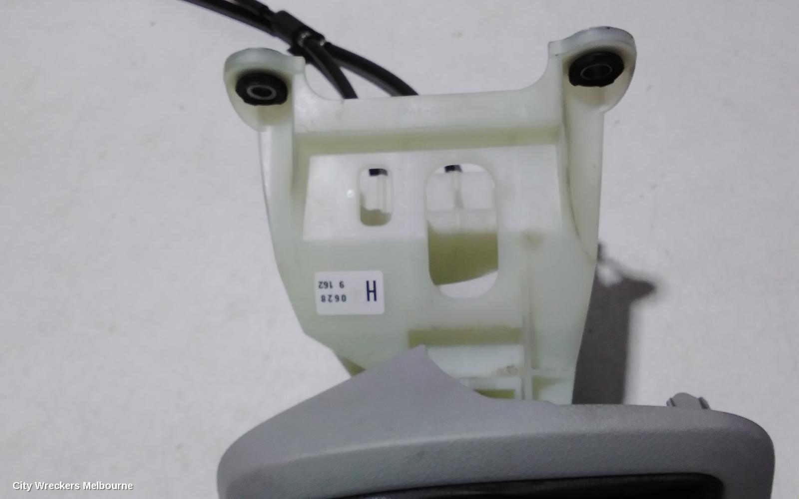 TOYOTA HIACE GEAR STICK/SHIFTER, 300 SERIES, MANUAL T/M, 02/2019 ONWARDS