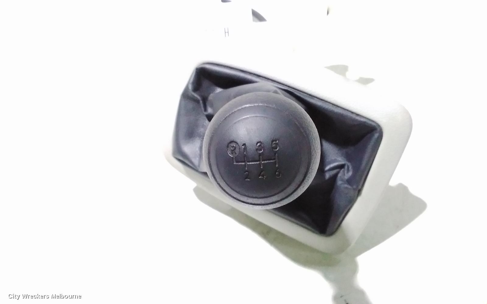 TOYOTA HIACE GEAR STICK/SHIFTER, 300 SERIES, MANUAL T/M, 02/2019 ONWARDS