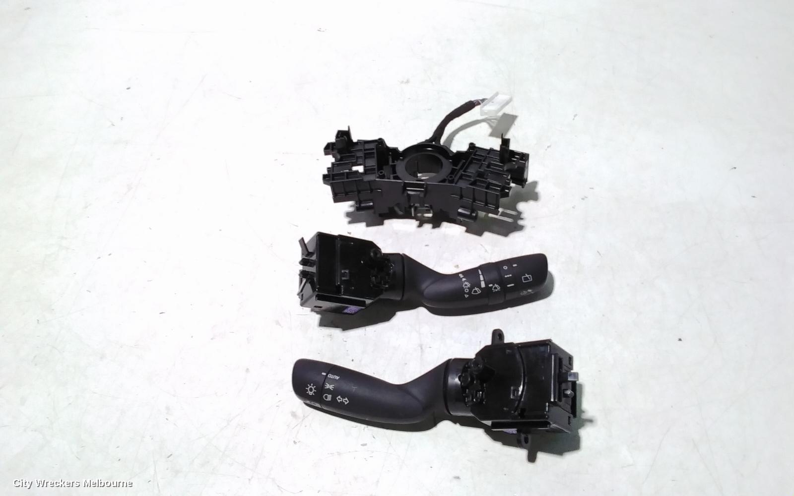 TOYOTA HIACE COMBINATION SWITCH, COMBINATION SWITCH ASSY, NON FOGLAMP TYPE, 300 SERIES, 04/2019 ONWARDS