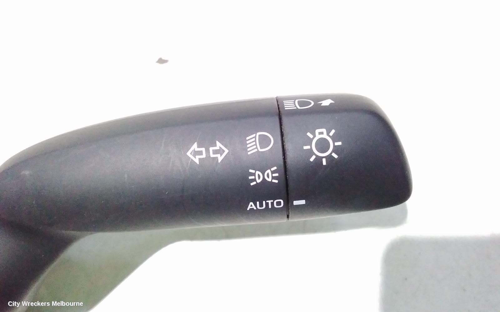 TOYOTA HIACE COMBINATION SWITCH, COMBINATION SWITCH ASSY, NON FOGLAMP TYPE, 300 SERIES, 04/2019 ONWARDS