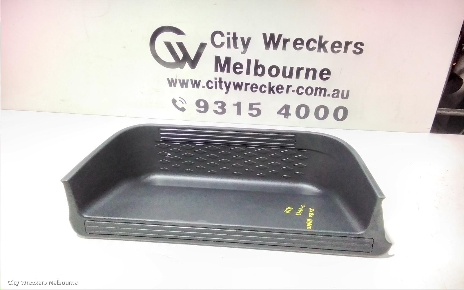 TOYOTA HIACE SIDE STEP/SKIRT, 300 SERIES, 02/2019 ONWARDS