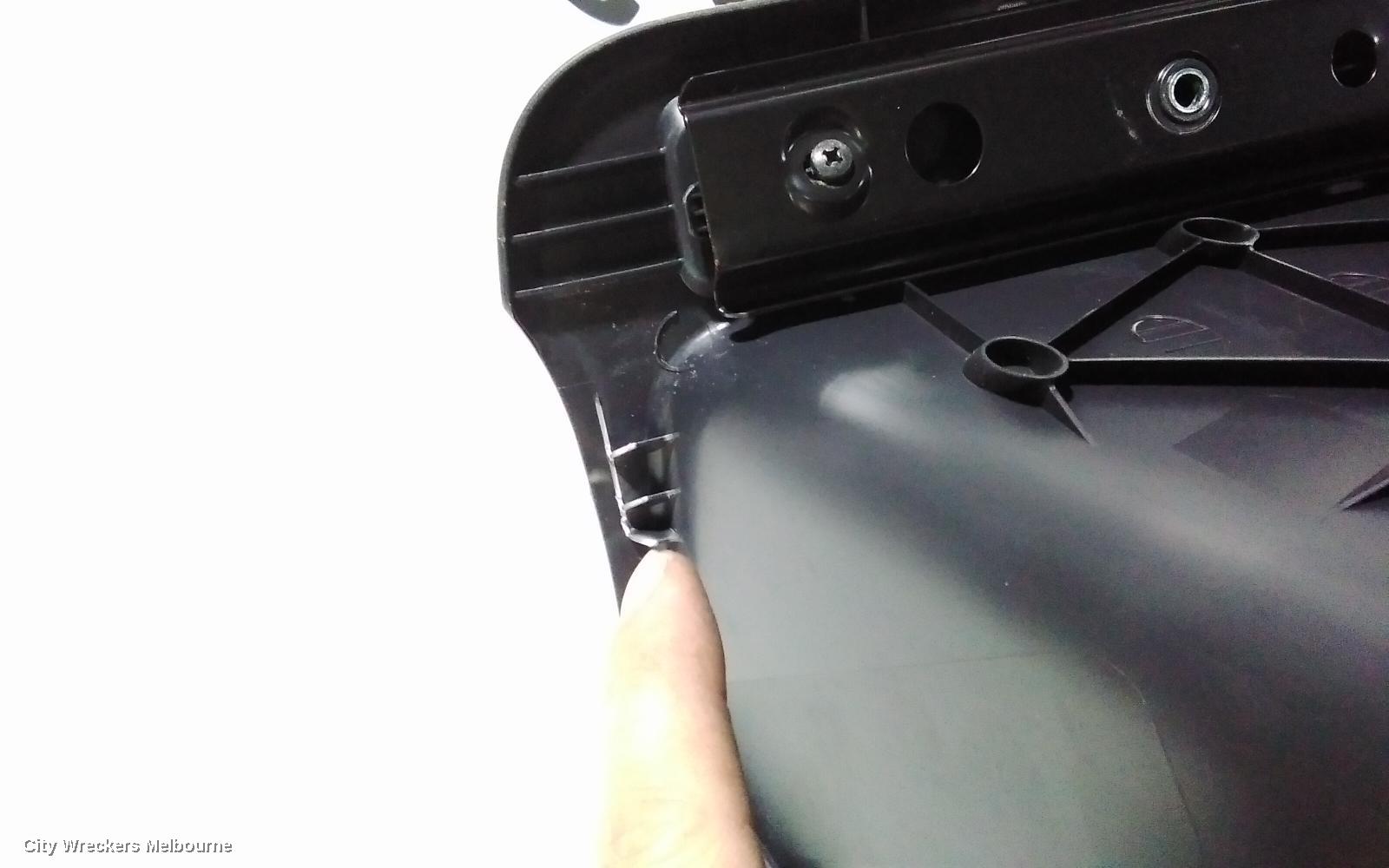 TOYOTA HIACE SIDE STEP/SKIRT, 300 SERIES, 02/2019 ONWARDS