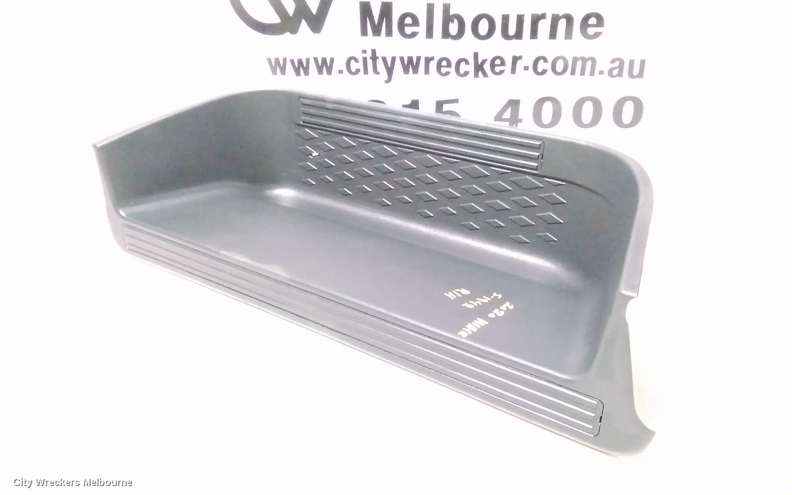 TOYOTA HIACE SIDE STEP/SKIRT, 300 SERIES, 02/2019 ONWARDS