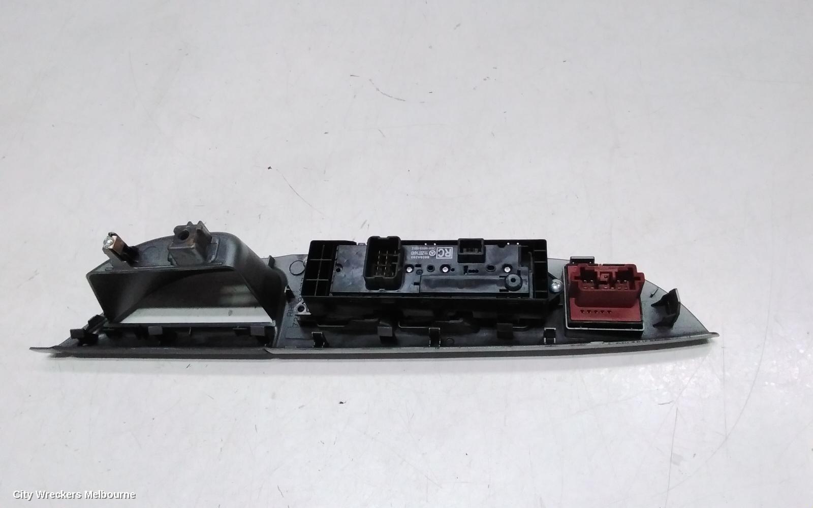MITSUBISHI ASX PWR DR WIND SWITCH, RH FRONT (MASTER SWITCH), XB-XD, 07/2013 ONWARDS