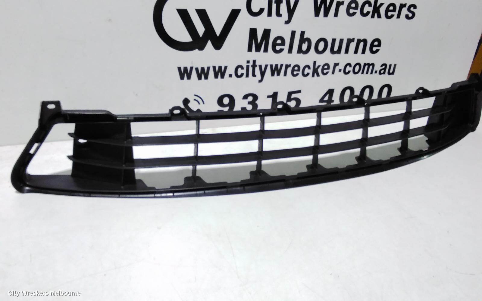 TOYOTA TARAGO GRILLE, BUMPER GRILLE, ACR50R, 12/2008 - 06/2020