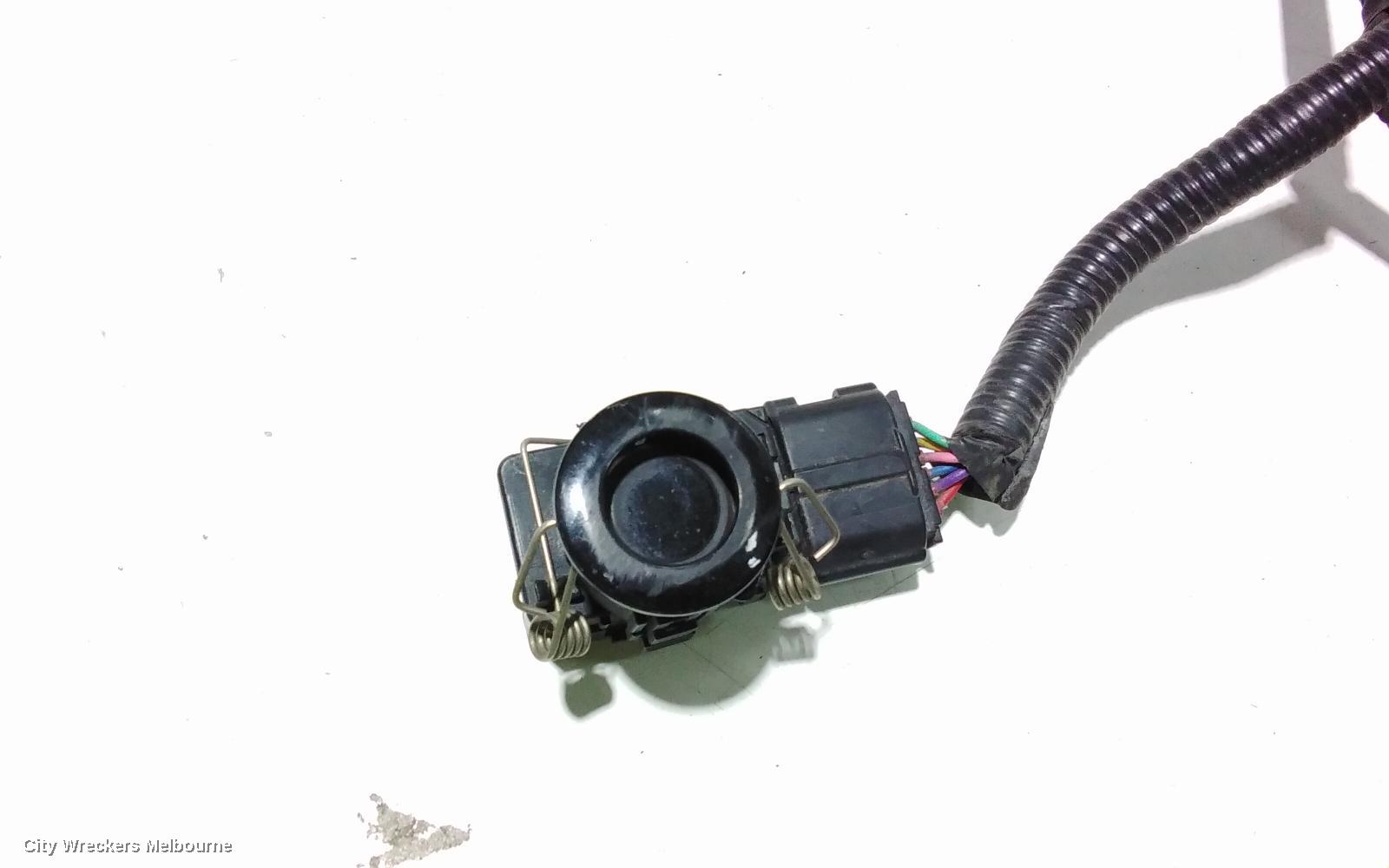 TOYOTA TARAGO, XR50, 03/2006 - 06/2020, 2 CRASH SENSORS WITHG WIRING LOOM: 107468