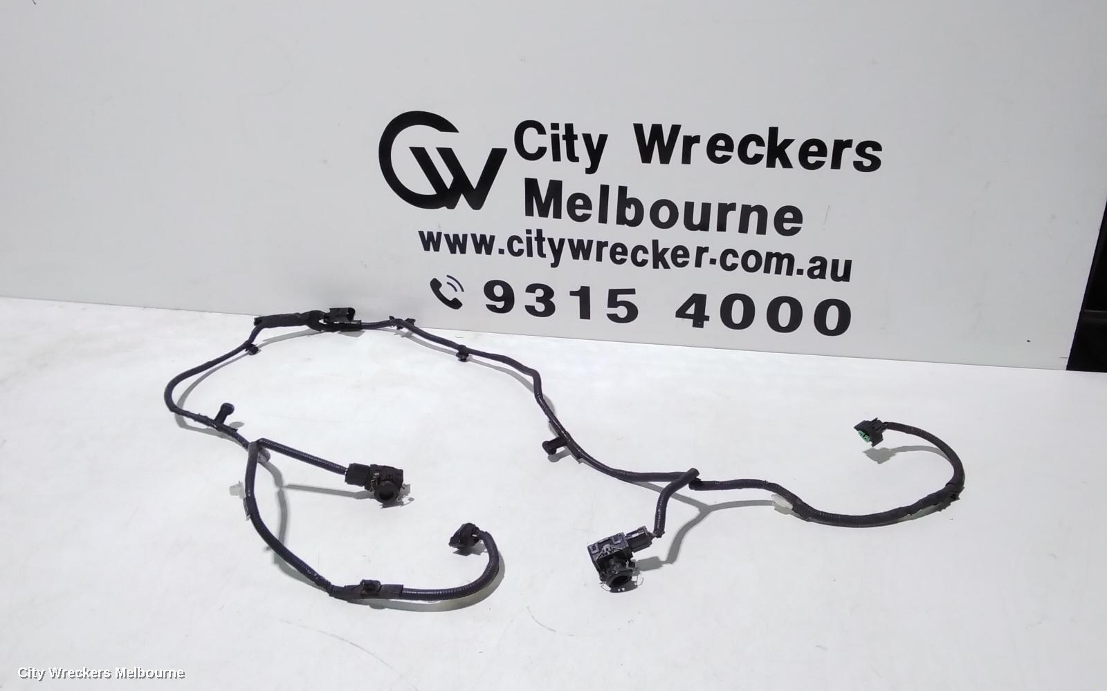 TOYOTA TARAGO, XR50, 03/2006 - 06/2020, 2 CRASH SENSORS WITHG WIRING LOOM: 107468