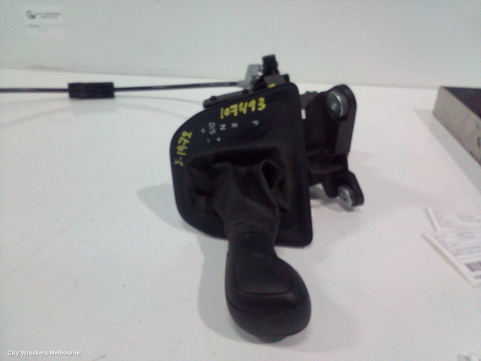 VOLKSWAGEN CRAFTER GEAR STICK/SHIFTER, SY1, 08/2017 ONWARDS