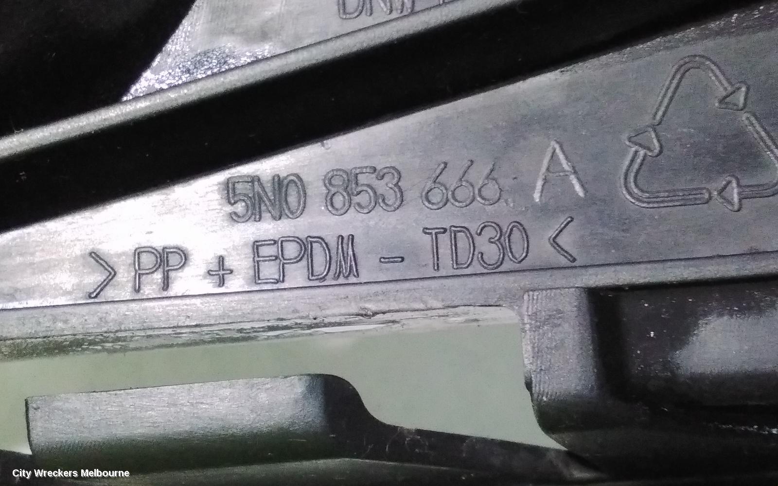 VOLKSWAGEN TIGUAN RIGHT INDICATOR/FOG/SIDE, BUMPER FOGLAMP, 5N, 05/2008 - 06/2011
