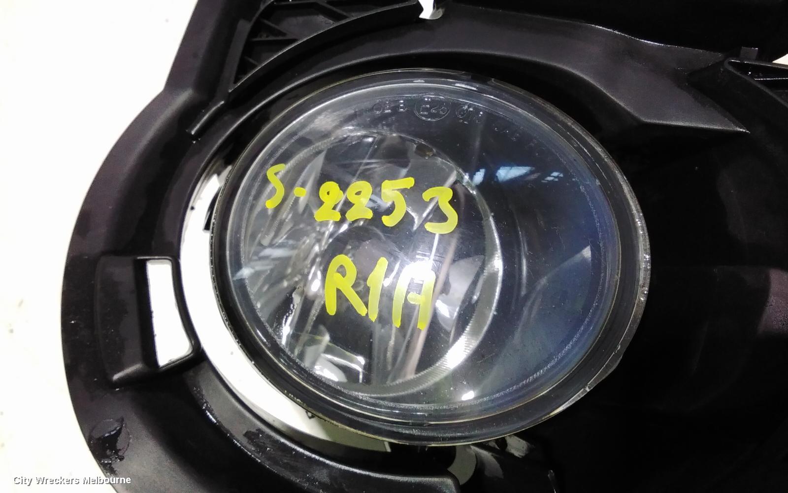VOLKSWAGEN TIGUAN RIGHT INDICATOR/FOG/SIDE, BUMPER FOGLAMP, 5N, 05/2008 - 06/2011