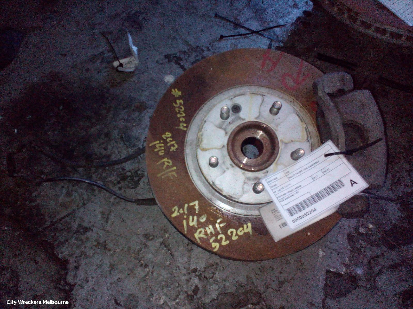 HYUNDAI I40 RIGHT FRONT HUB ASSEMBLY, VF, 06/2015 - 12/2019